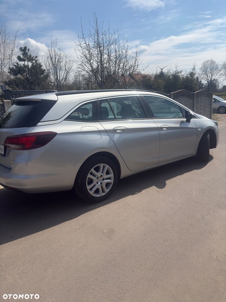 Opel Astra 1.6 CDTI Cosmo - 7