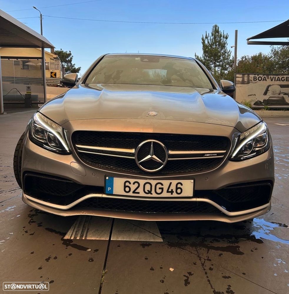 Mercedes-Benz C 63 AMG S - 13