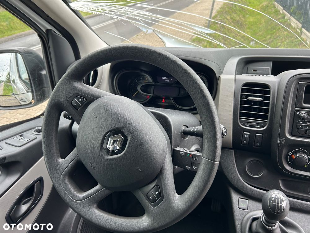 Renault Trafic - 6