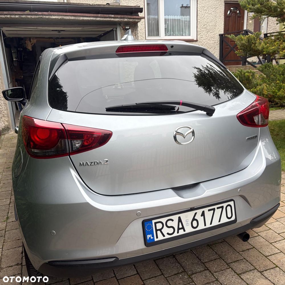 Mazda 2 - 5