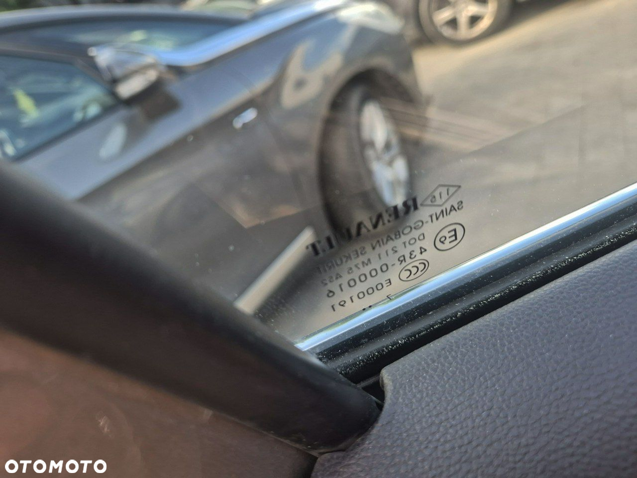 Renault Megane Grandtour ENERGY TCe 130 BOSE EDITION - 9