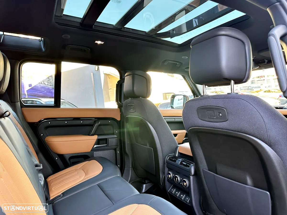 Land Rover Defender 110 P400 X - 31