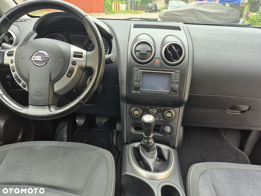 Nissan Qashqai+2 2.0 dCi DPF tekna - 11