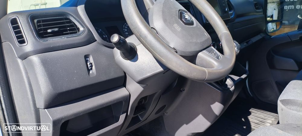 Renault MASTER 2.3 7 LUG - 30