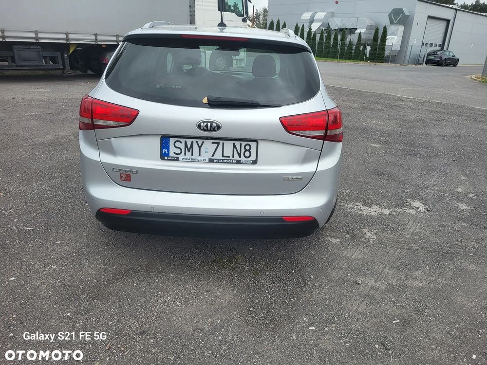 Kia Ceed Cee'd 1.6 CRDi L Business Line DCT - 6