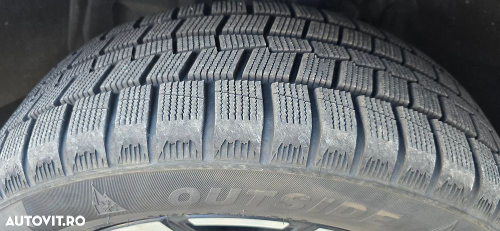 Dacia Duster TCe 130 2WD GPF Prestige - 8