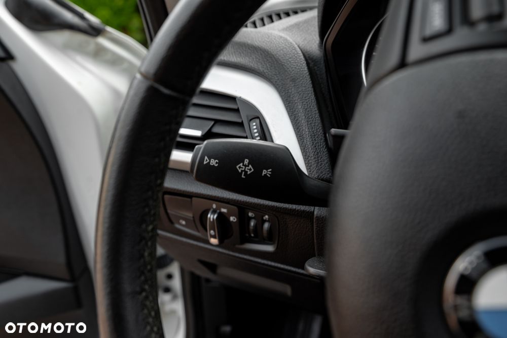 BMW Seria 1 116i Sport Line - 35