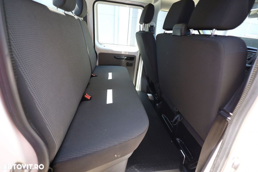 Volkswagen Transporter - 14