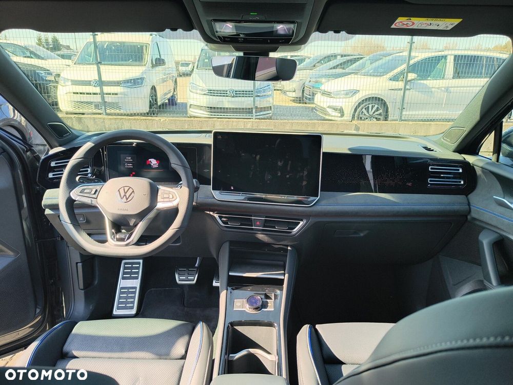 Volkswagen Tiguan - 19