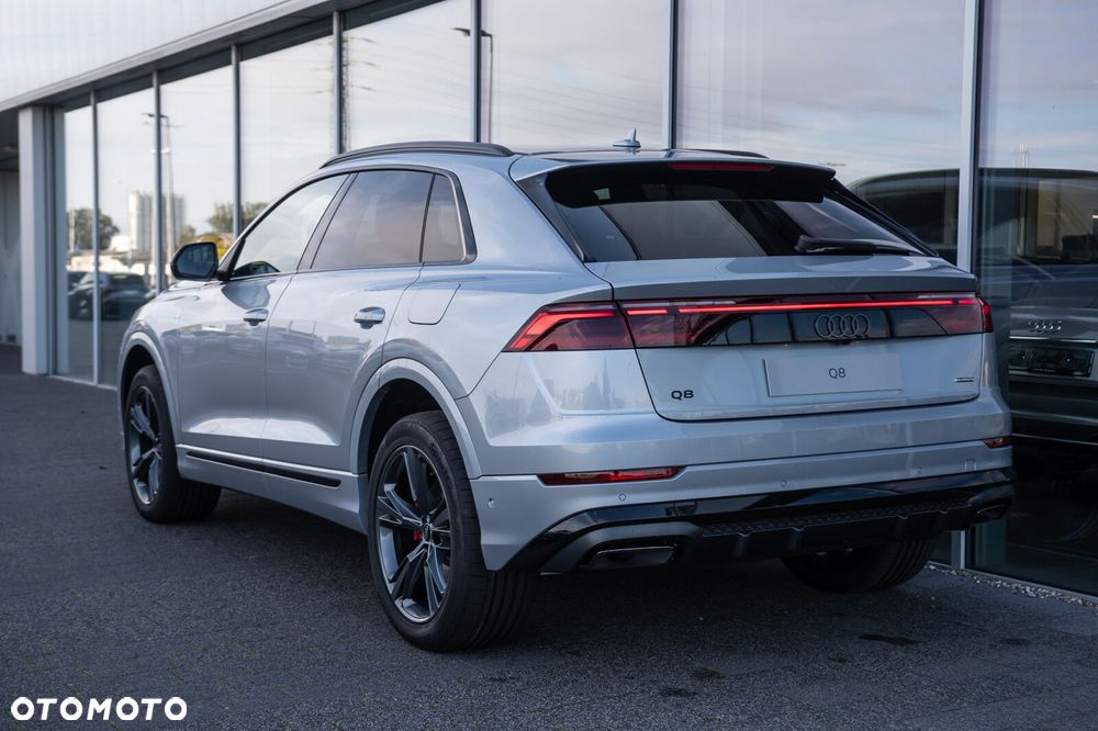 Audi Q8 - 4