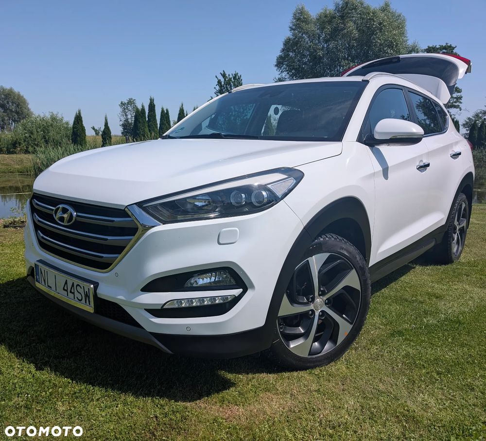 Hyundai Tucson 1.7 CRDI BlueDrive Style 2WD - 5