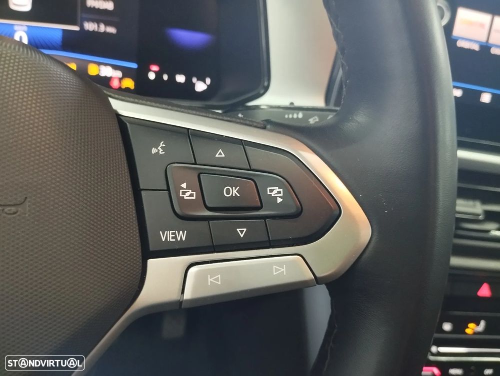 VW T-Roc 1.0 TSI Urban - 22
