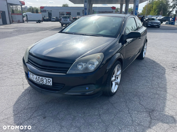 Opel Astra GTC 2.0 Turbo Sport