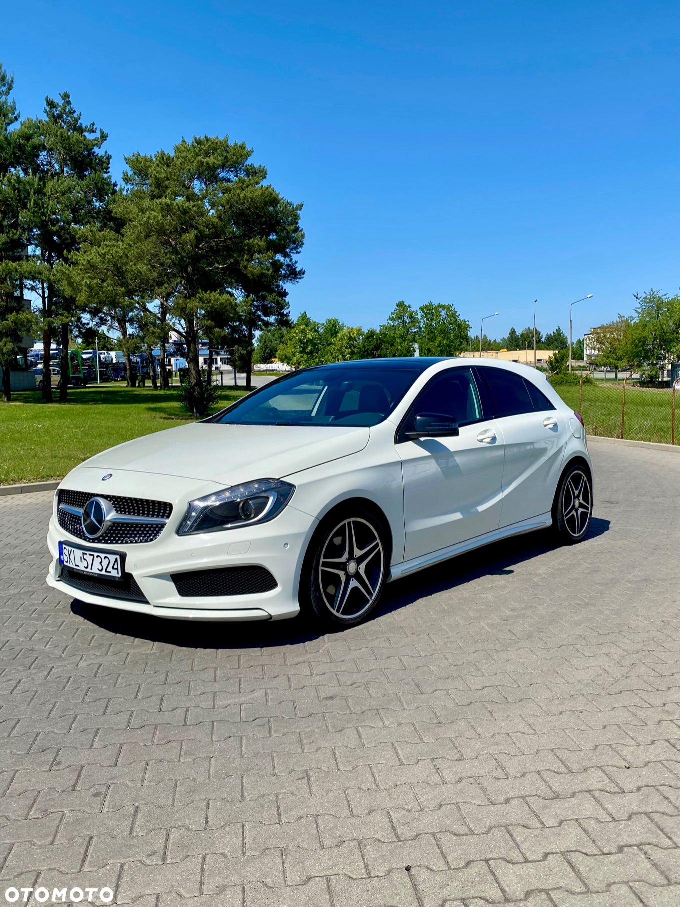 Mercedes-Benz Klasa A 200 AMG Line - 2