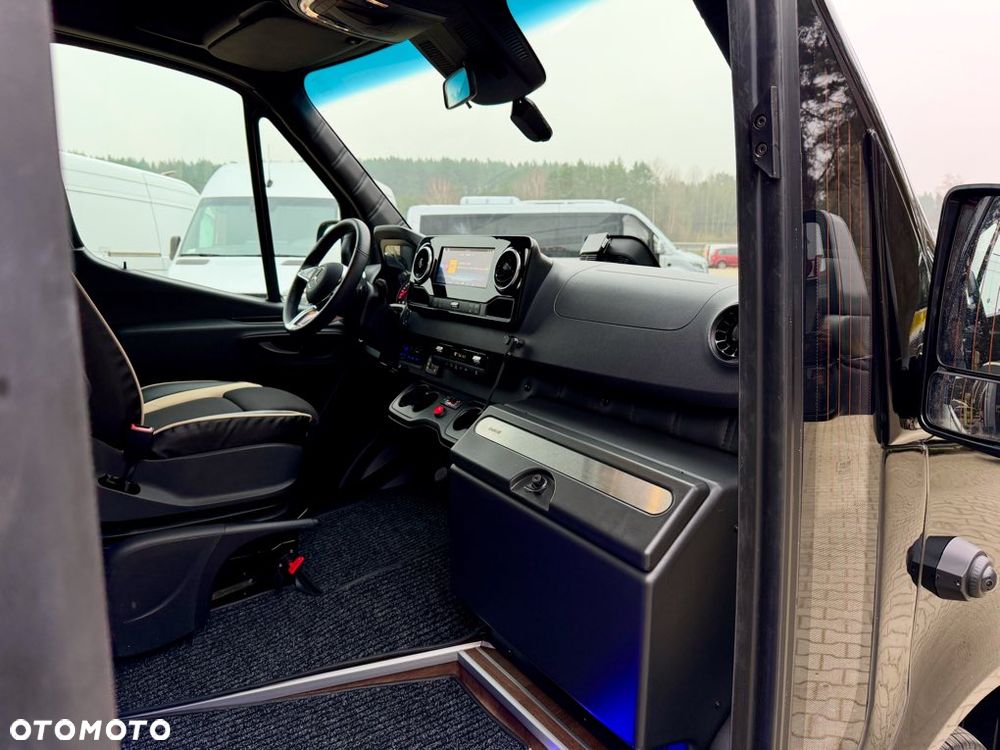 Mercedes-Benz Sprinter 519 Tourist Line Full Panorama GSR II - 8