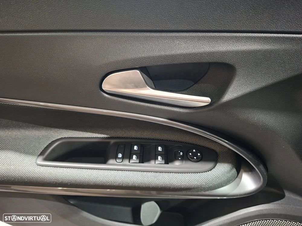 Fiat 600 1.2 Hybrid Icon - 16