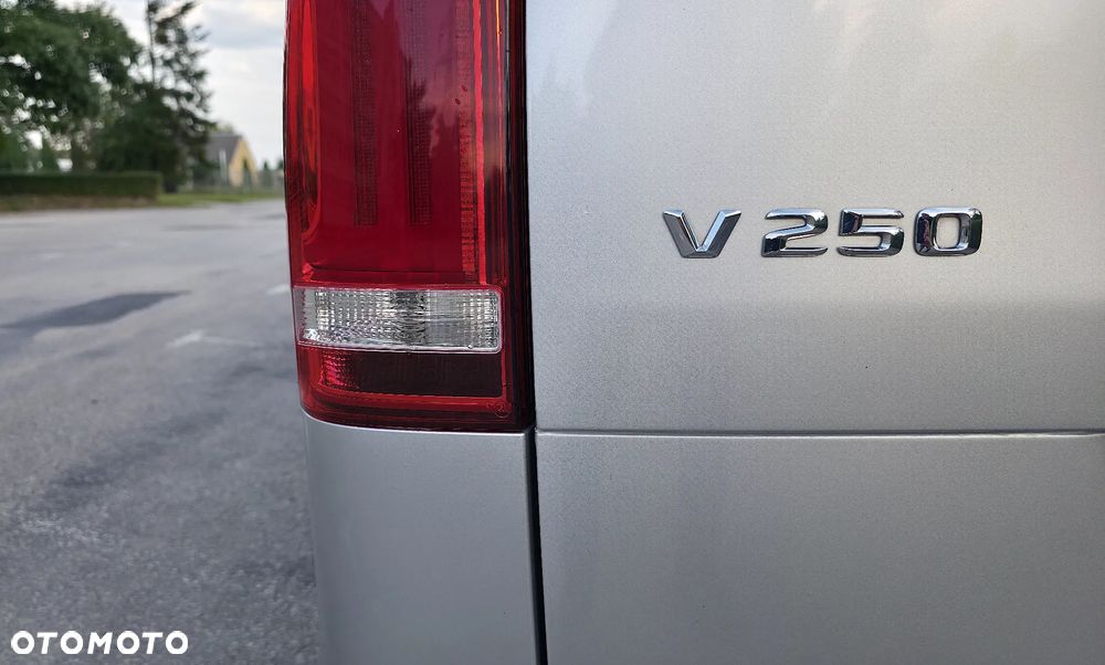 Mercedes-Benz Klasa V 250 (BlueTEC) d Avantgarde 7G-Tronic (d³ugi) - 8