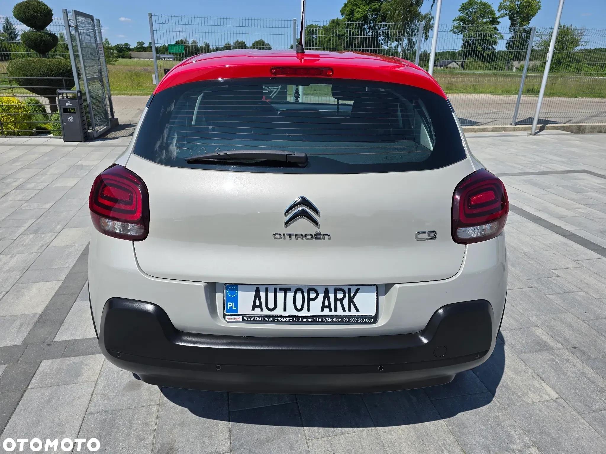 Citroën C3 1.2 PureTech Shine - 33