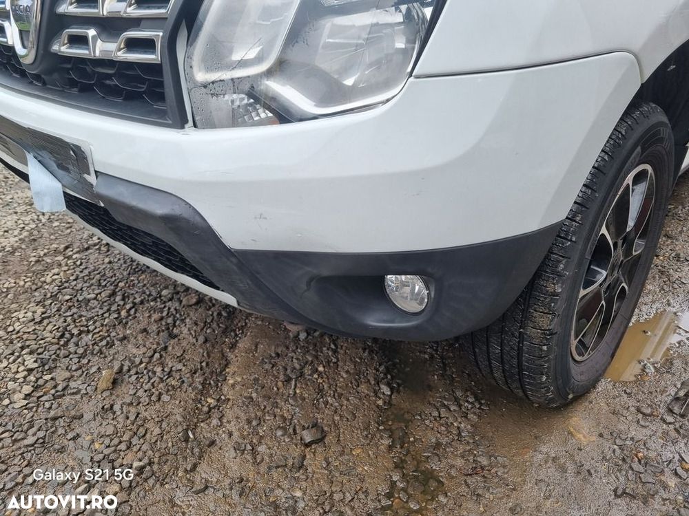 Bara fata Dacia Duster Facelift 2013 - 2018 Blanc Glacier 369 (1384) model fara ... - 3