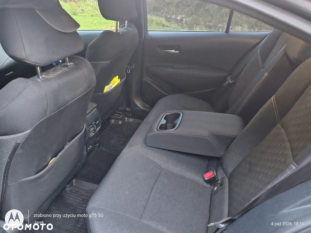 Toyota Corolla - 8