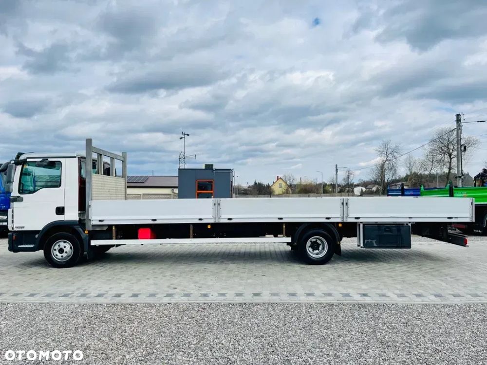 MAN TGL 12.250 TGM E5 skrzyniowy 820cm / platforma / laweta / pomoc drogowa / burtowy / automat / Anglik - 10