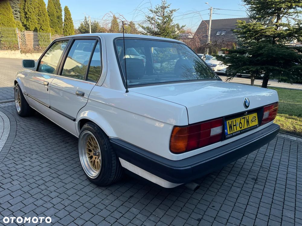 BMW Seria 3 316i - 7