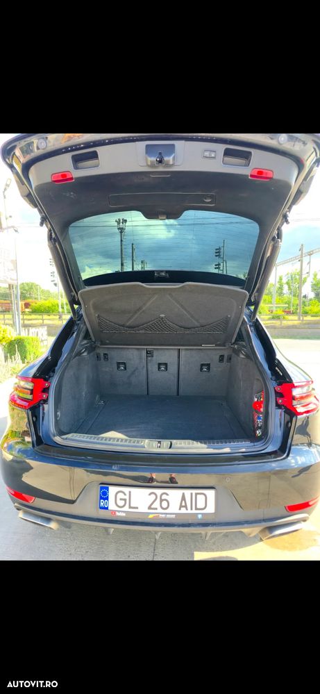 Porsche Macan Standard - 12