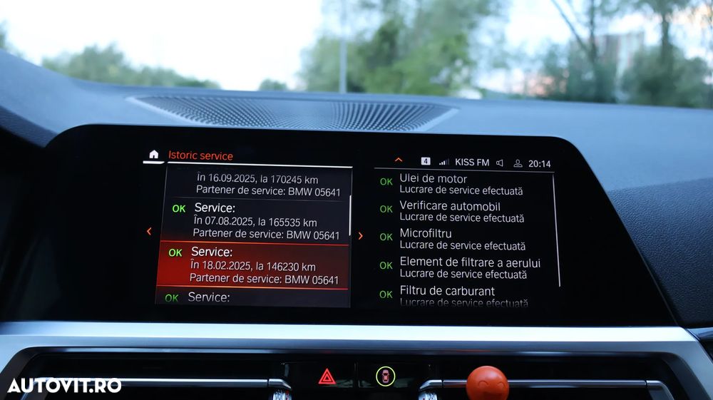 BMW Seria 3 320d Aut. Sport Line - 28