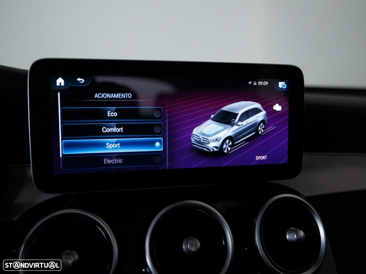 Mercedes-Benz GLC 300 de 4Matic - 29