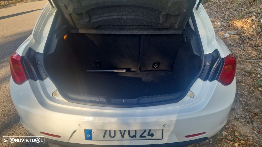 Alfa Romeo Giulietta 1.6 JTDM 16V B-Tech - 17