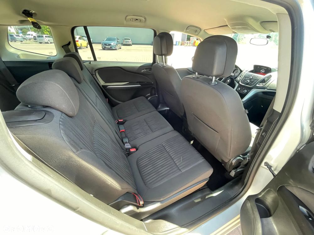 Opel Zafira Tourer 1.4 Turbo Business Edition - 13