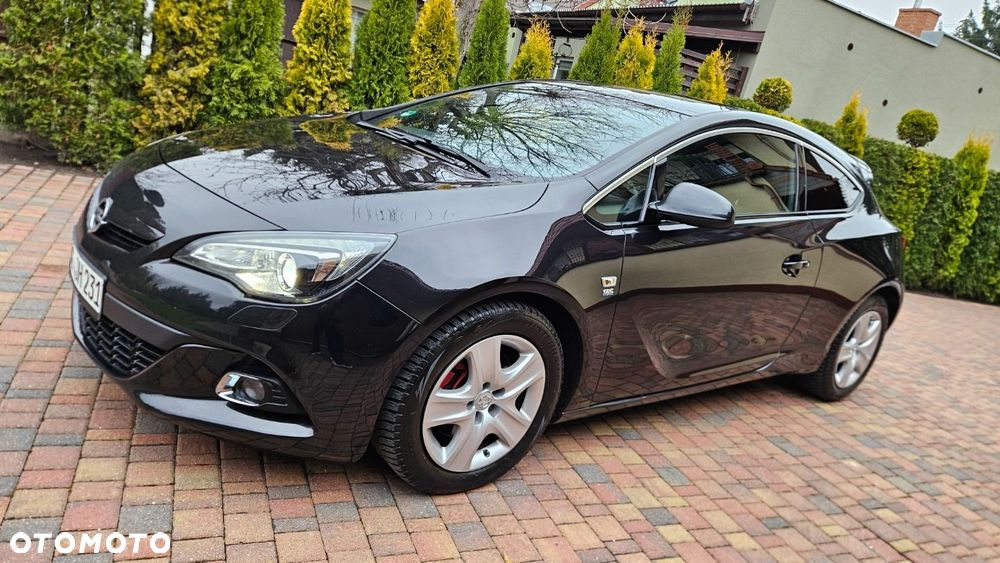 Opel Astra IV GTC 1.6 T SIDI Sport S&S - 4