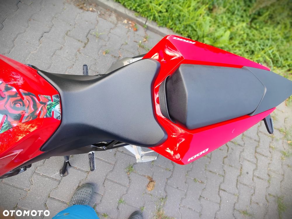 Honda Hornet - 14