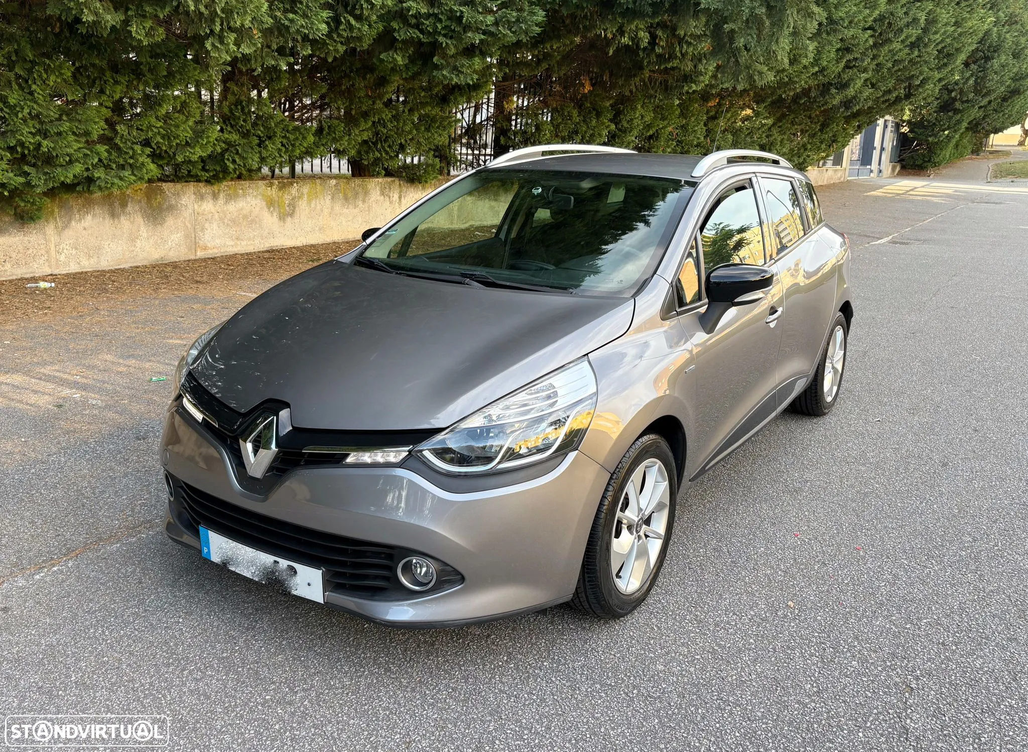 Renault Clio Sport Tourer 0.9 TCe Limited - 18