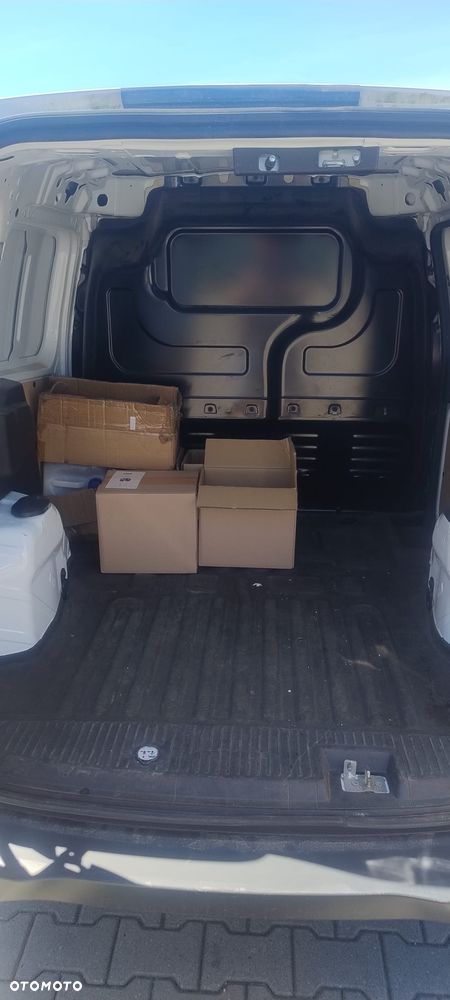 Ford Transit Courier 35, furgon - 6