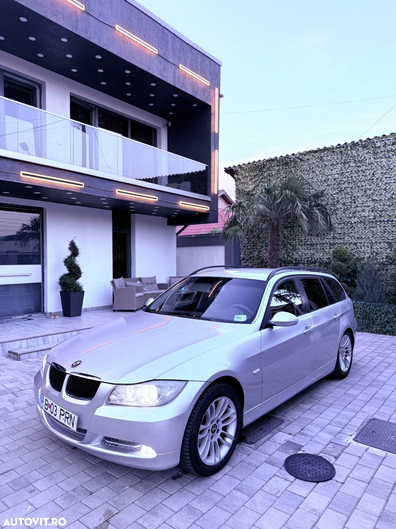 BMW Seria 5 520d Touring - 2