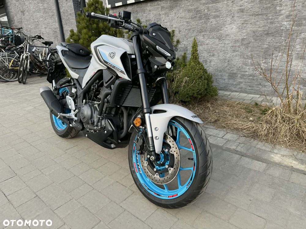 KTM Duke - 16