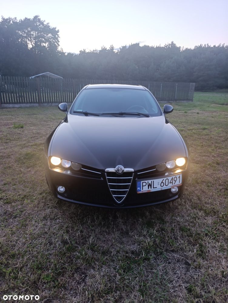 Alfa Romeo 159 - 2