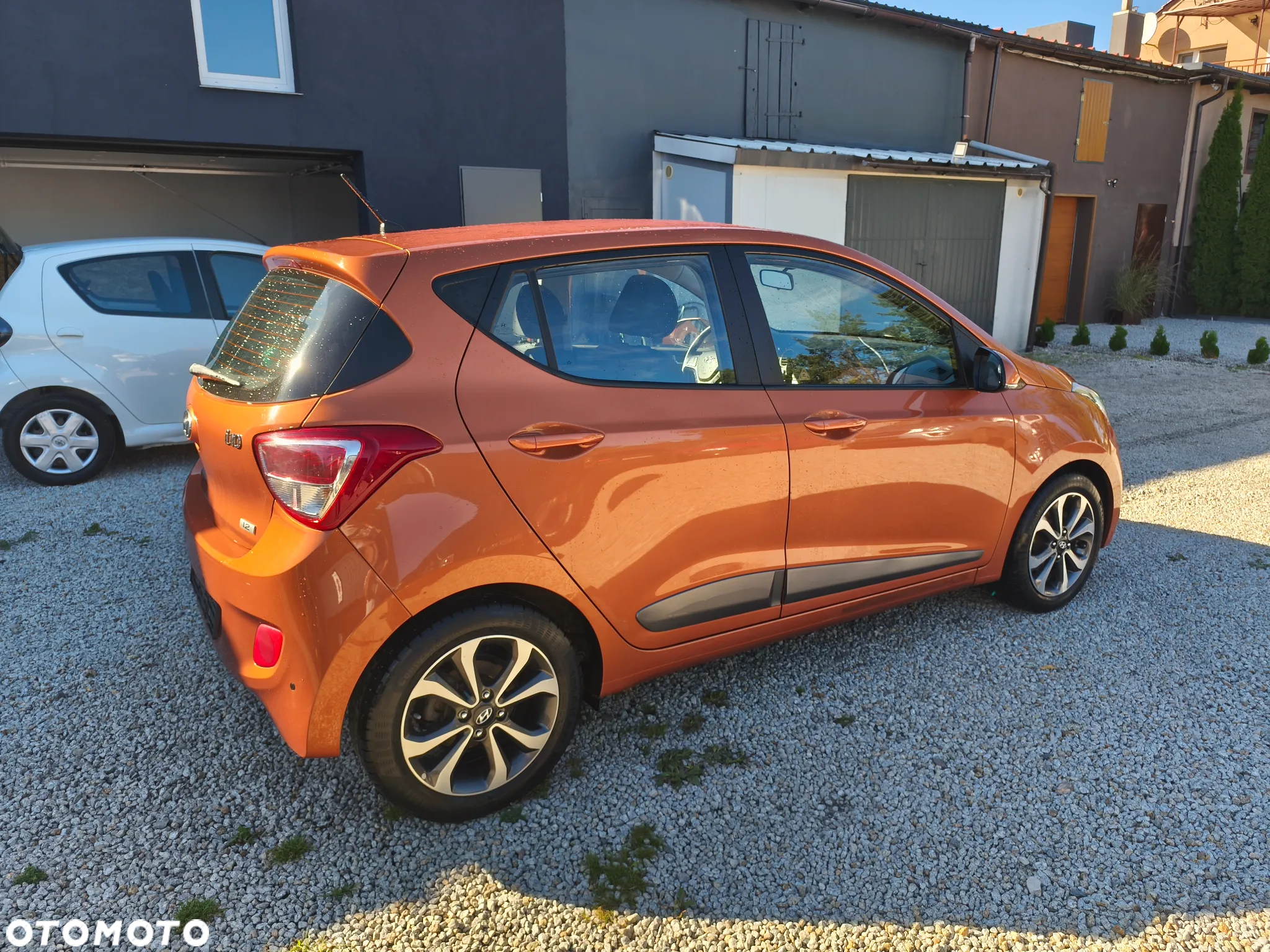 Hyundai i10 1.2 Fifa World Cup Edition - 2