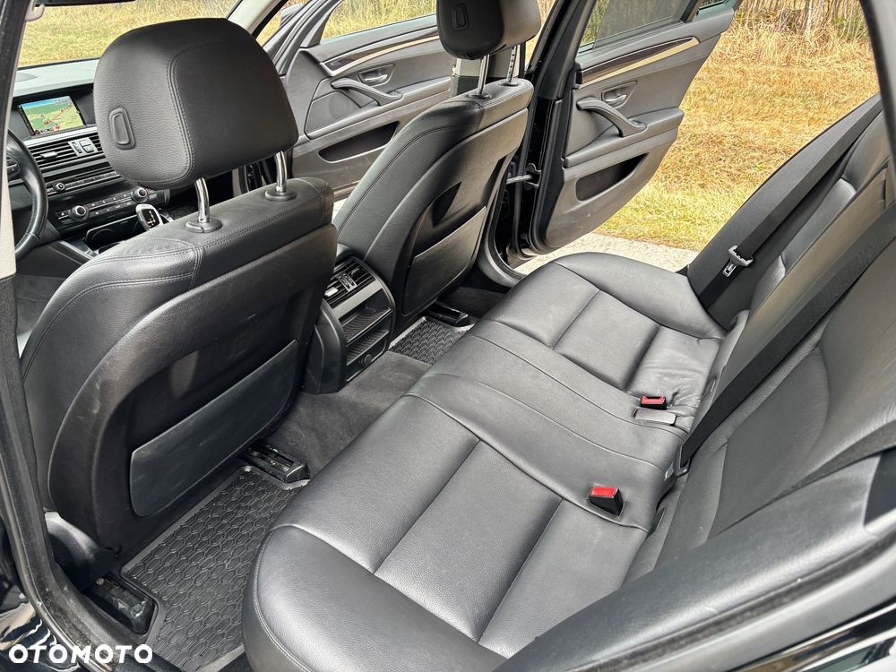 BMW Seria 5 520d - 10