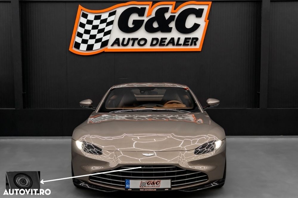 Aston Martin V8 Vantage Standard - 3