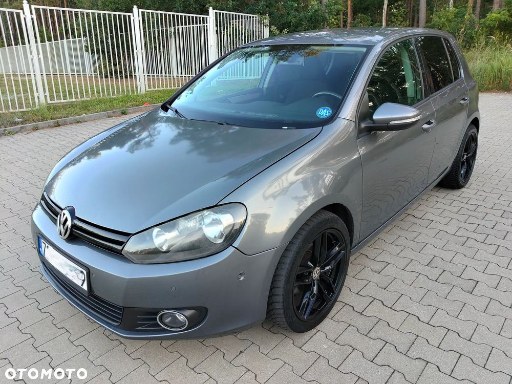 Volkswagen Golf 1.6 TDI Trendline DSG - 1