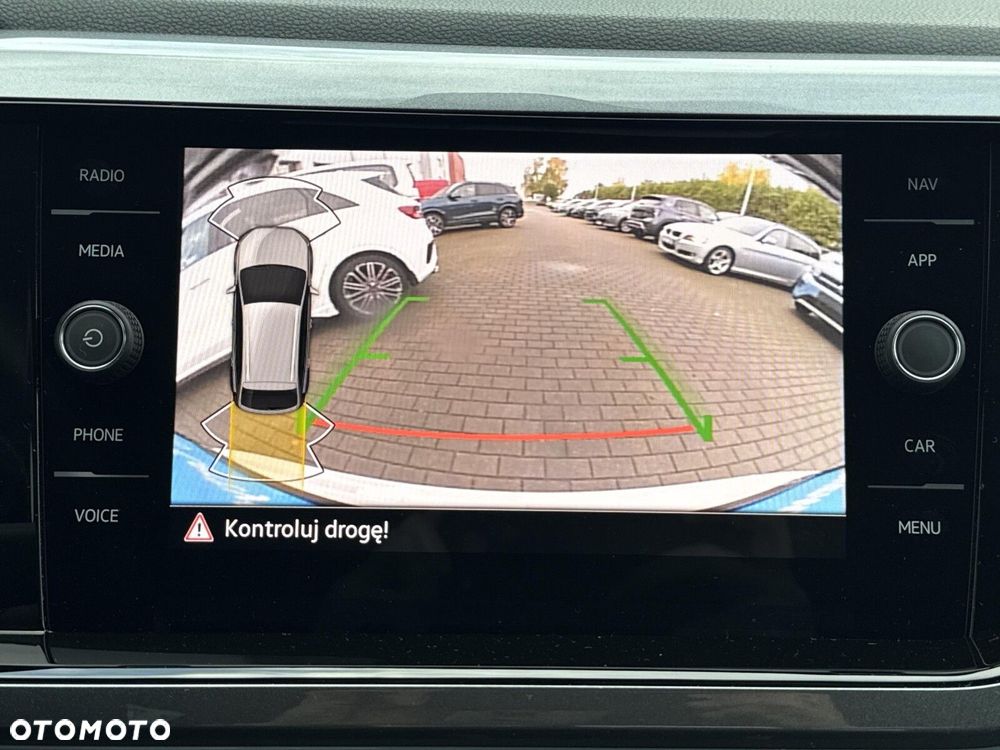 Volkswagen Taigo - 26