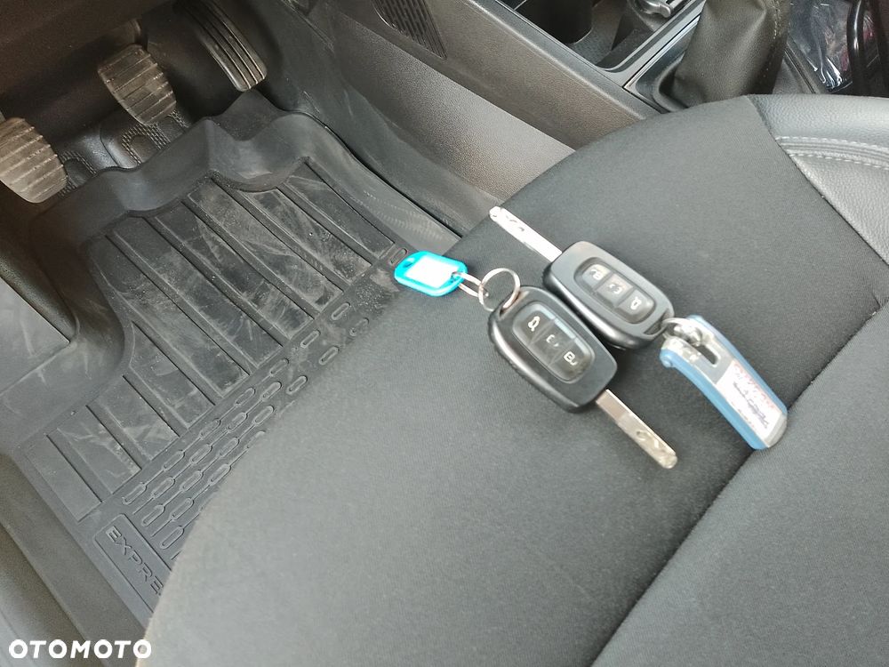 Renault Express Van Dokker L2 Maxi Nowa Izoterma Chłodnia Mroźnia minus 20 stopni Carrier 220V grzejący Salon PL wynajem z wykupem rata 1tys. - 28