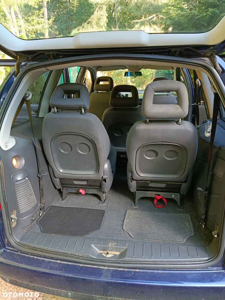 Volkswagen Sharan 1.9 TDI Comfortline Tiptr - 39
