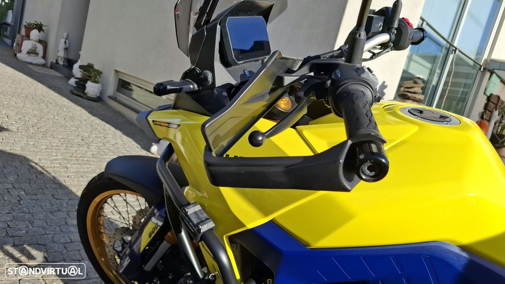 Suzuki v-strom v - 13