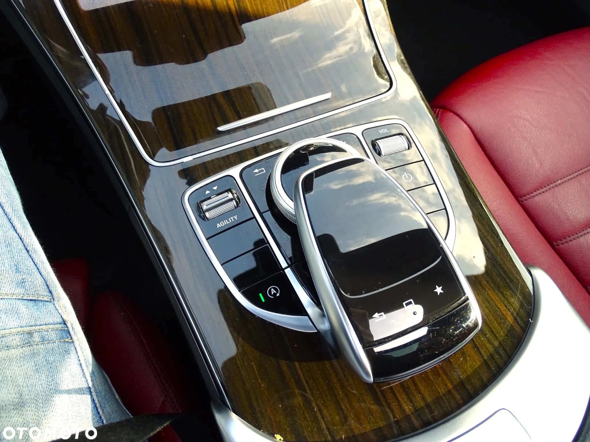 Mercedes-Benz Klasa C 180 (BlueTEC) d T 7G-TRONIC AMG Line - 14
