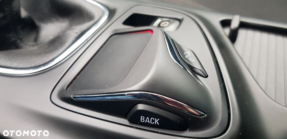 Opel Insignia 2.0 CDTI EcoFLEX S&S - 22