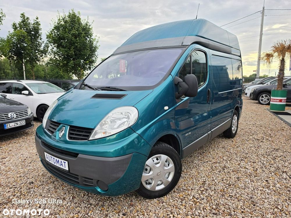 Renault Trafic - 16