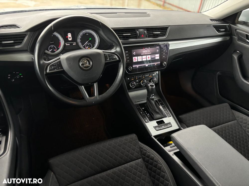 Skoda Superb 2.0 TDI DSG Style - 12